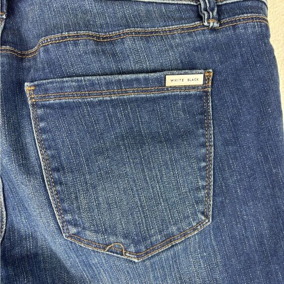 White House Black Market Women's Size 4 Slim Ankle Denim Jeans Raw Hem Sparkle - Picture 4 of 13